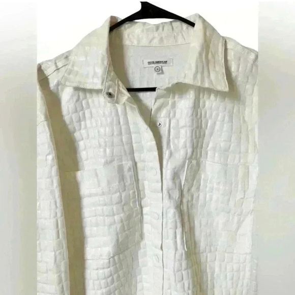 Good American Shiny Croc Print Oversized White Button Up Shacket - Picture 4 of 14